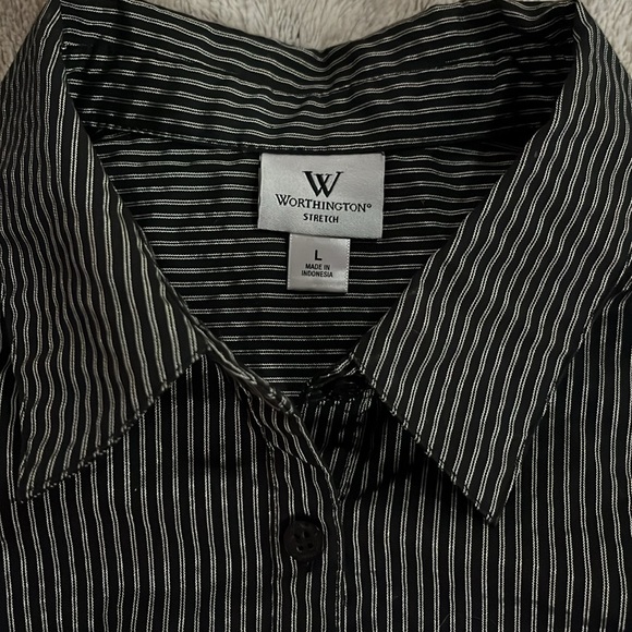 Black Silver pin stripe button front cap sleeve shirt L classy chic Worthington - Picture 4 of 8